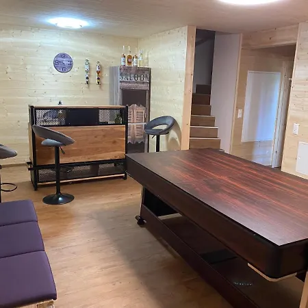 Chalet Am Skigebiet Mit Sauna, Bar, Billard, Carport Und Kinderspielzimmer